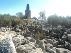 Povoado Fortificado da Serra das Abelhas